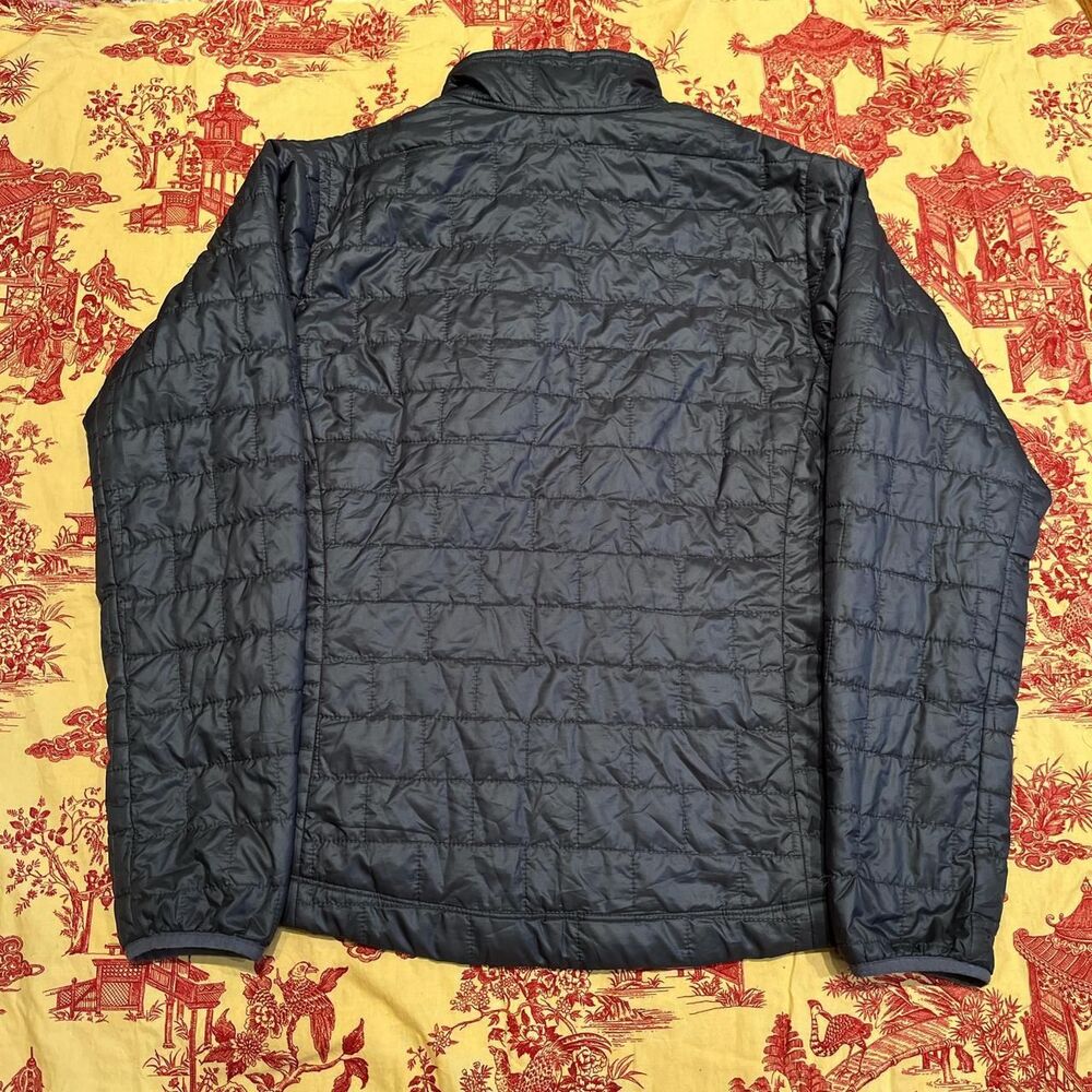 Patagonia Men's Navy and Blue Jacket - Picture 3 of 3